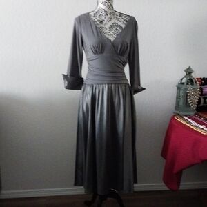 Jessica Howard Gray Long Sleeve Dress